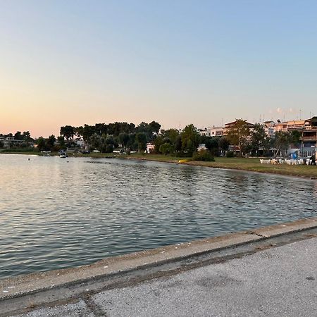 Xronis Apartments Nea Michaniona Bagian luar foto