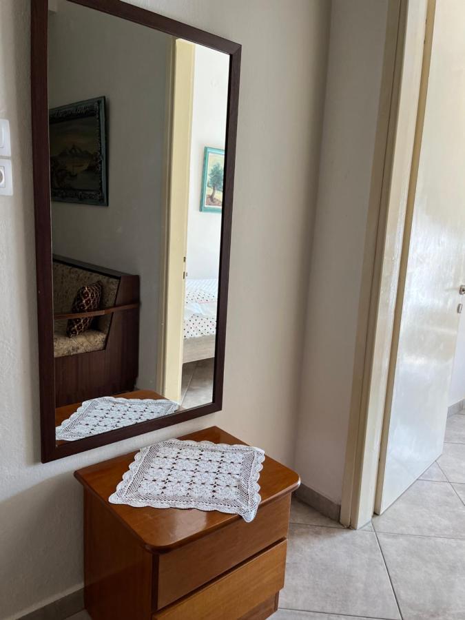 Xronis Apartments Nea Michaniona Bagian luar foto